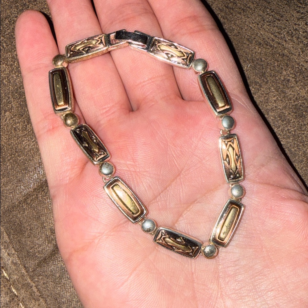 Vintage Liz Claiborne Elegant Gold and Silver Bracelet - Picture 2 of 3